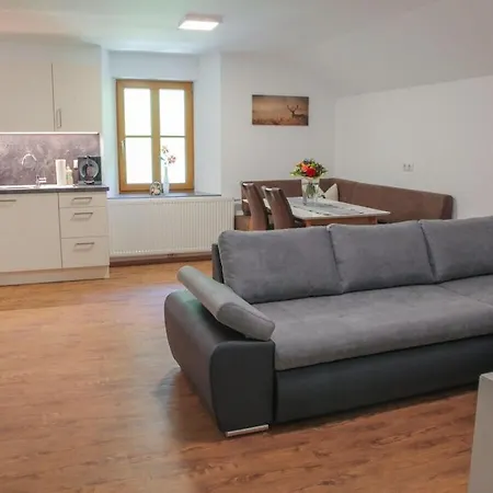 With 1 Bedroom Semesterbostad